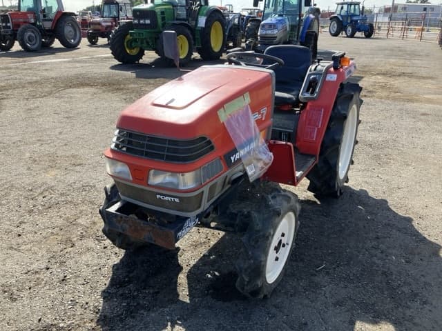 Tractor — Auction (lot 8456-1058)
