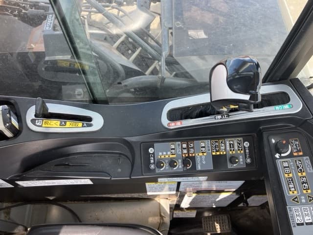 Combine — Auction (lot 8456-1061)