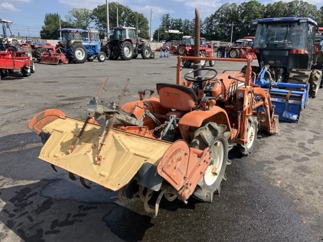 Tractor — Auction (lot 8456-1064)