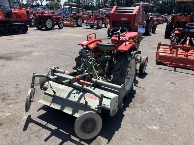 Tractor — Auction (lot 8456-1065)