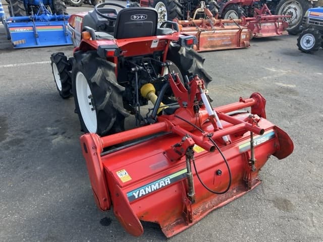 Tractor — Auction (lot 8456-1066)