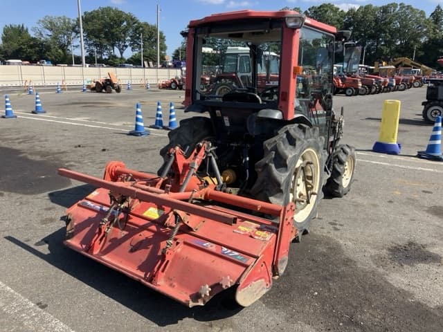 Tractor — Auction (lot 8456-1067)