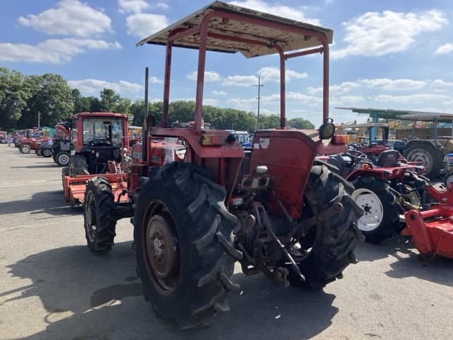 Tractor — Auction (lot 8456-1069)