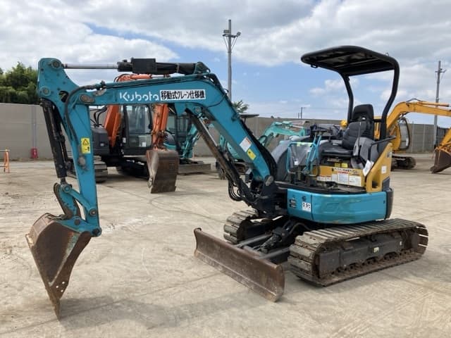 MINI EXCAVATOR — Auction (lot 8456-107)