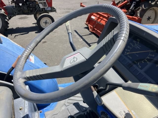 Tractor — Auction (lot 8456-1071)