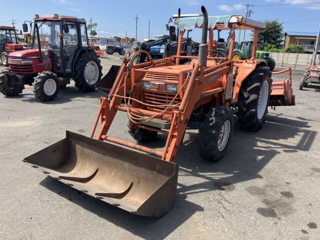 Tractor — Auction (lot 8456-1075)