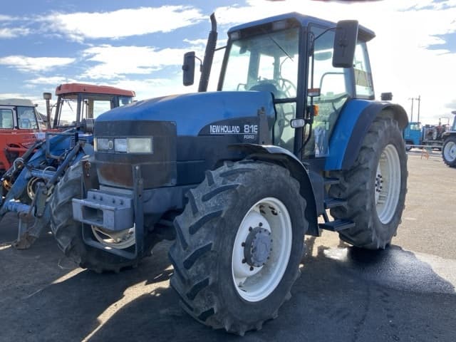 Tractor — Auction (lot 8456-1081)