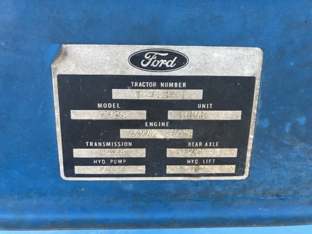 Tractor — Auction (lot 8456-1083)