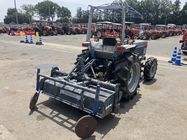 Tractor — Auction (lot 8456-1084)
