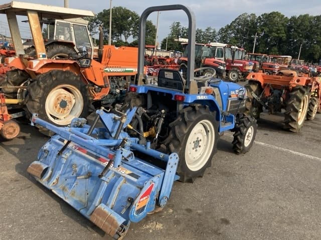Tractor — Auction (lot 8456-1087)
