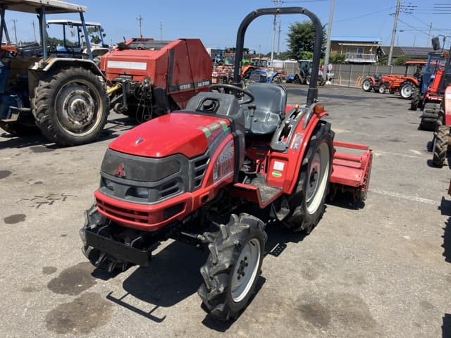 Tractor — Auction (lot 8456-1088)