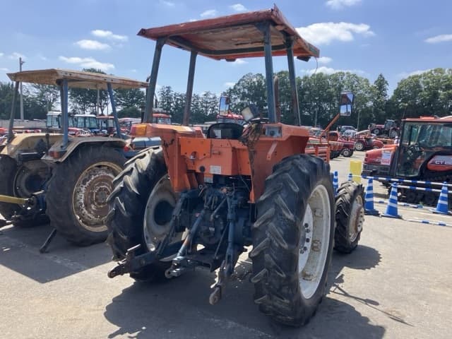 Tractor — Auction (lot 8456-1089)