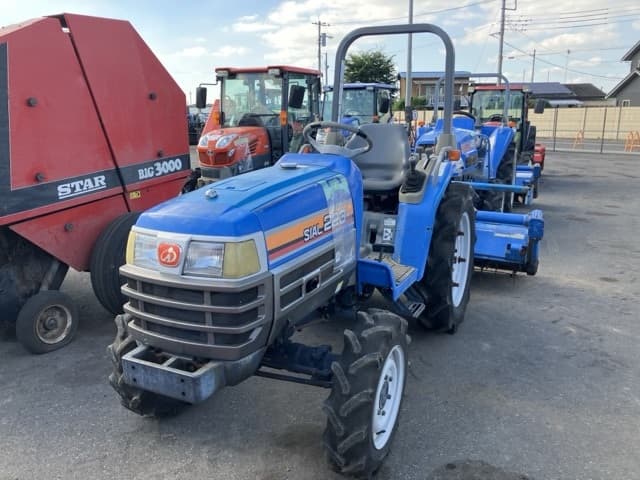 Tractor — Auction (lot 8456-1094)