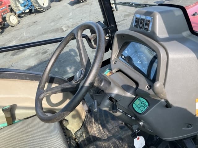 Tractor — Auction (lot 8456-1098)