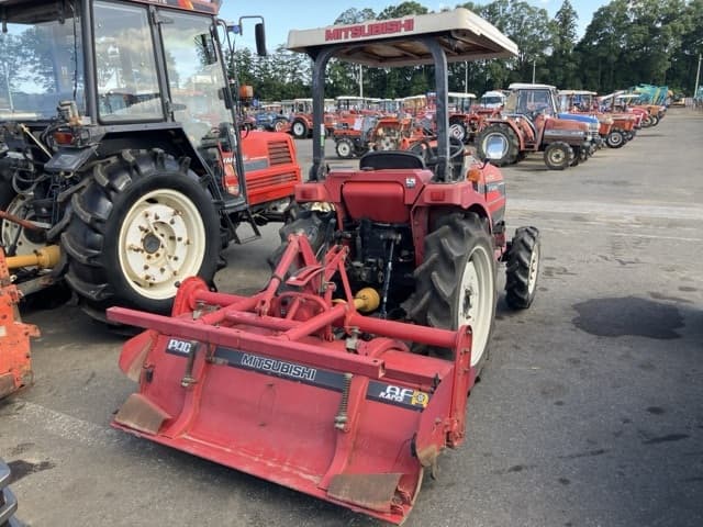 Tractor — Auction (lot 8456-1100)