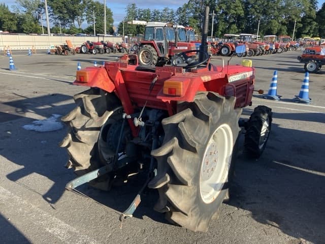 Tractor — Auction (lot 8456-1103)