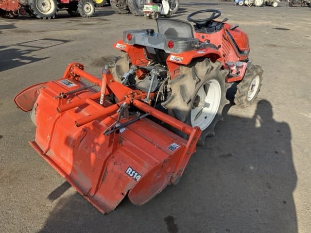 Tractor — Auction (lot 8456-1106)