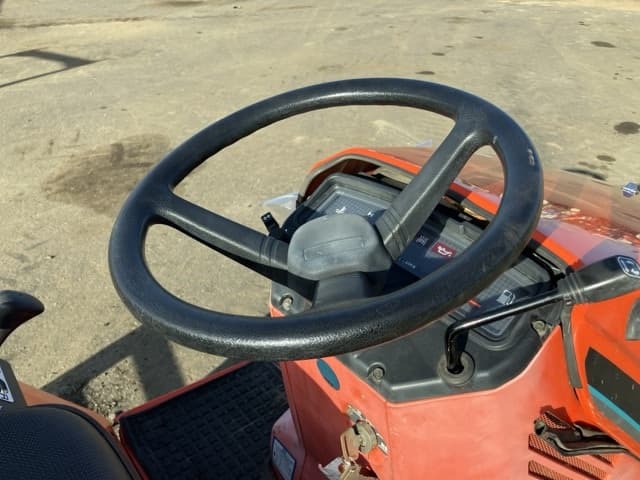 Tractor — Auction (lot 8456-1106)