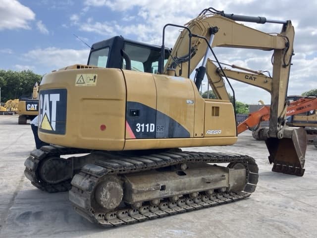 EXCAVATOR — Auction (lot 8456-111)