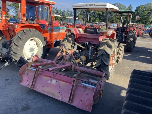Tractor — Auction (lot 8456-1111)