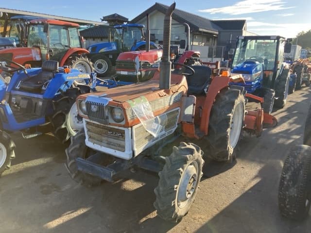 Tractor — Auction (lot 8456-1115)