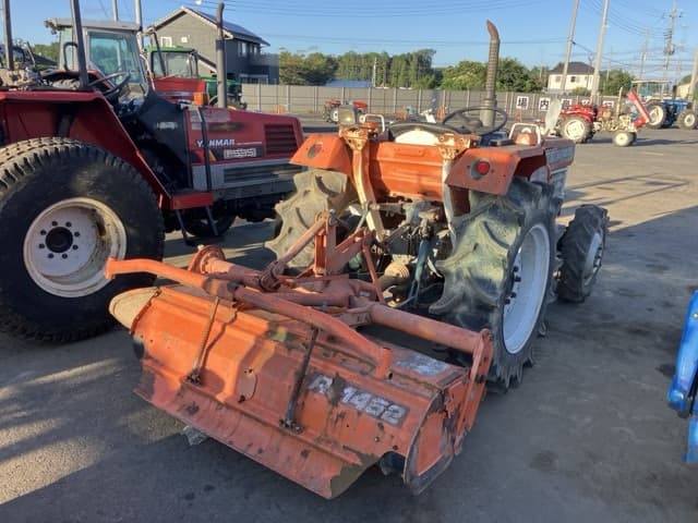 Tractor — Auction (lot 8456-1115)