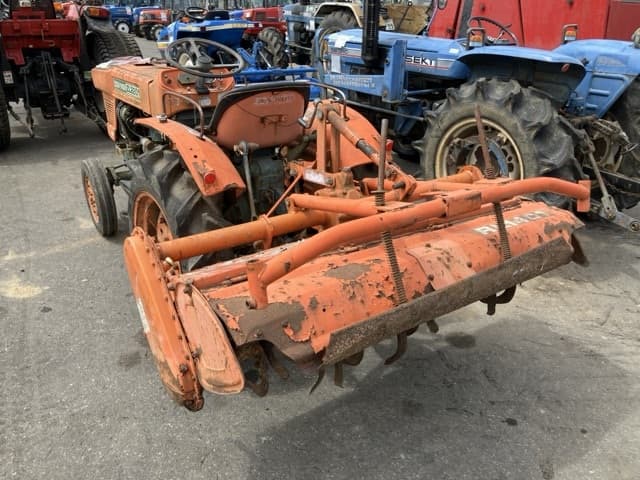 Tractor — Auction (lot 8456-1116)