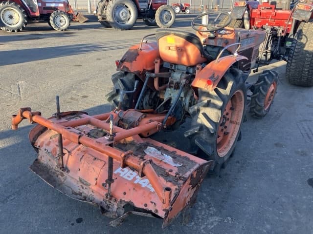 Tractor — Auction (lot 8456-1117)