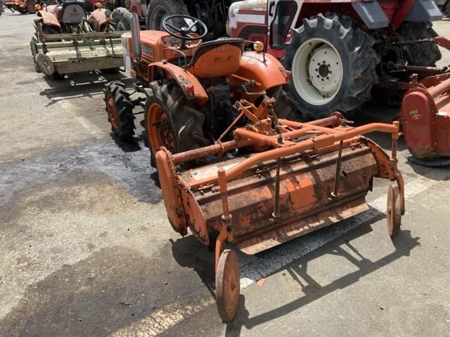 Tractor — Auction (lot 8456-1118)