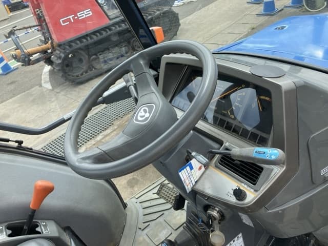 Tractor — Auction (lot 8456-1120)
