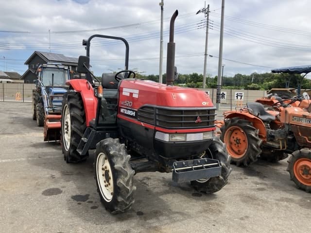 Tractor — Auction (lot 8456-1126)