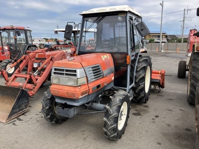 Tractor — Auction (lot 8456-1128)