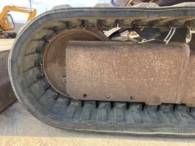 MINI EXCAVATOR — Auction (lot 8456-114)