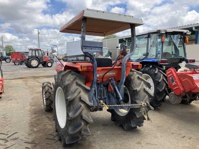 Tractor — Auction (lot 8456-1140)