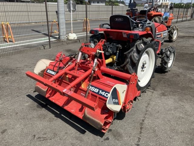Tractor — Auction (lot 8456-1141)