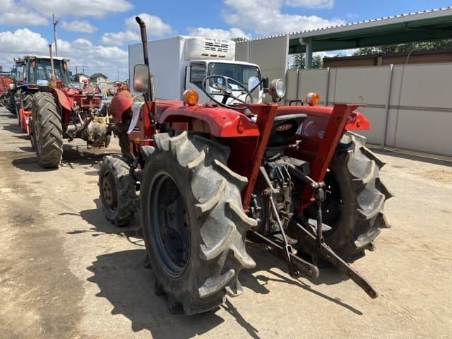 Tractor — Auction (lot 8456-1143)