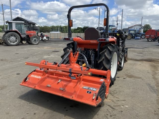 Tractor — Auction (lot 8456-1145)