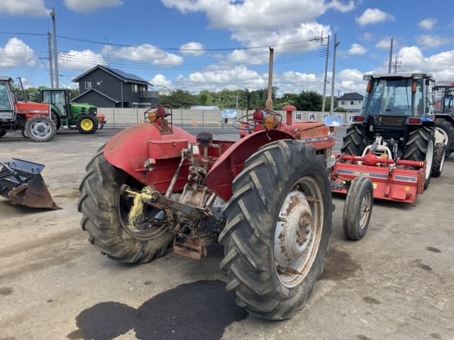 Tractor — Auction (lot 8456-1146)