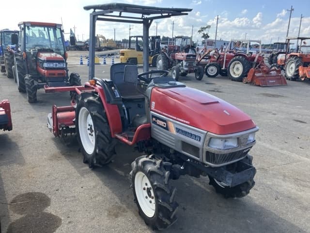 Tractor — Auction (lot 8456-1148)