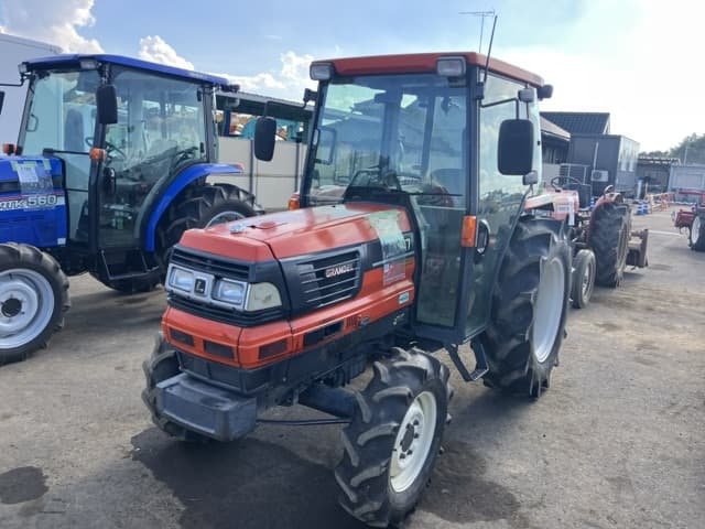 Tractor — Auction (lot 8456-1150)