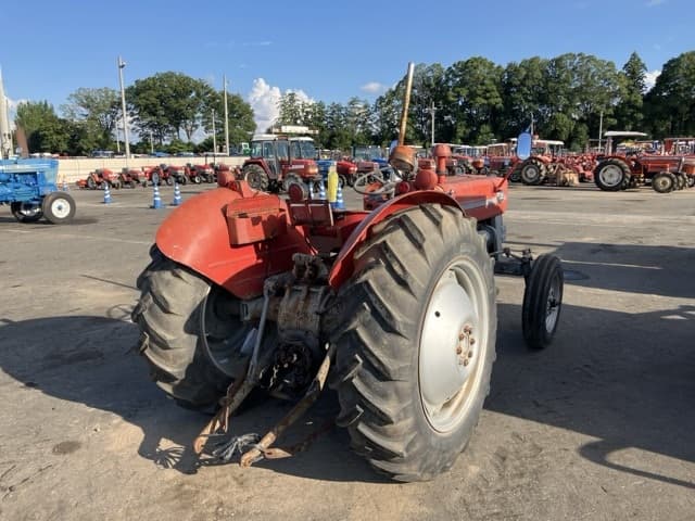Tractor — Auction (lot 8456-1152)