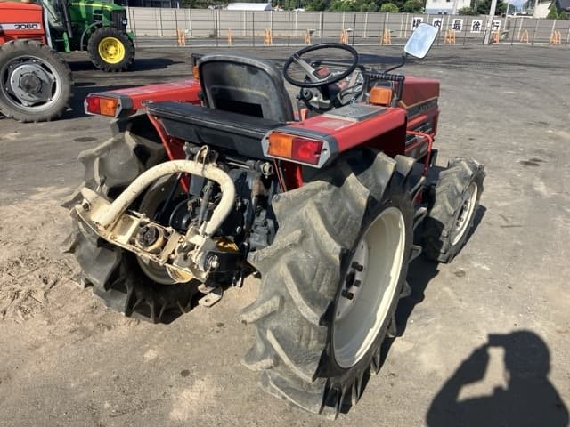 Tractor — Auction (lot 8456-1156)