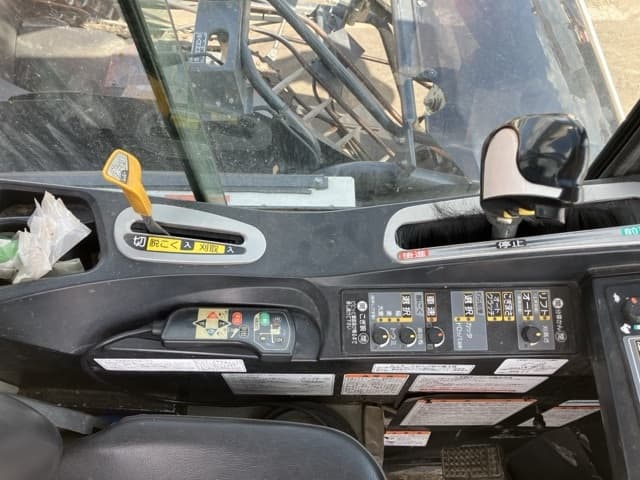 Combine — Auction (lot 8456-1157)
