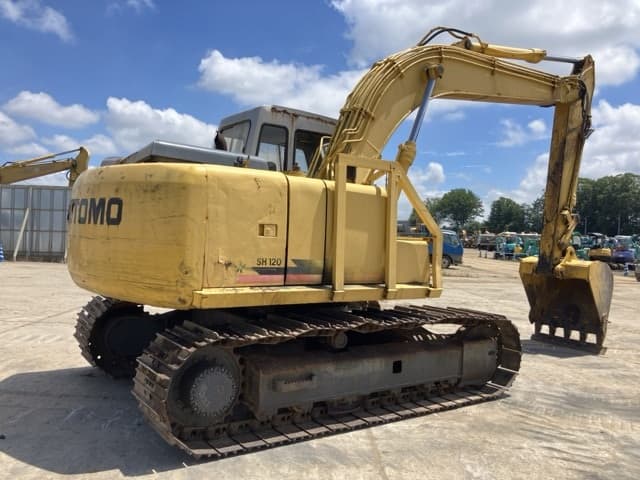 EXCAVATOR — Auction (lot 8456-116)