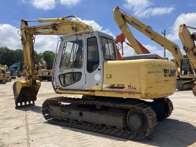 EXCAVATOR — Auction (lot 8456-116)