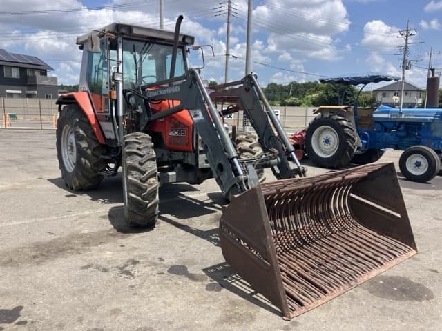Tractor — Auction (lot 8456-1162)
