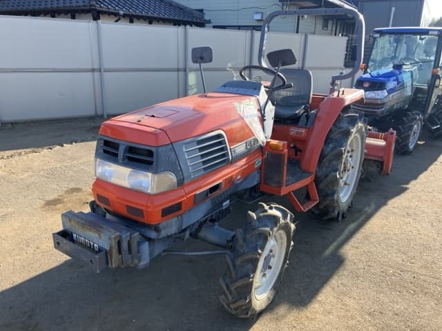 Tractor — Auction (lot 8456-1164)