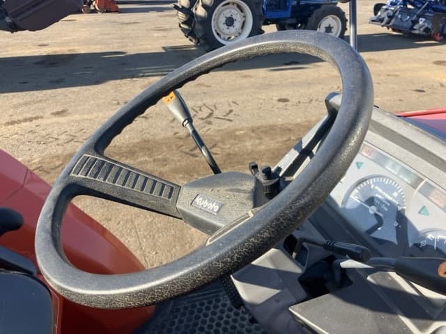 Tractor — Auction (lot 8456-1164)