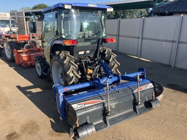 Tractor — Auction (lot 8456-1165)