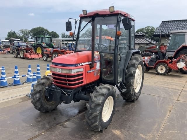 Tractor — Auction (lot 8456-1168)